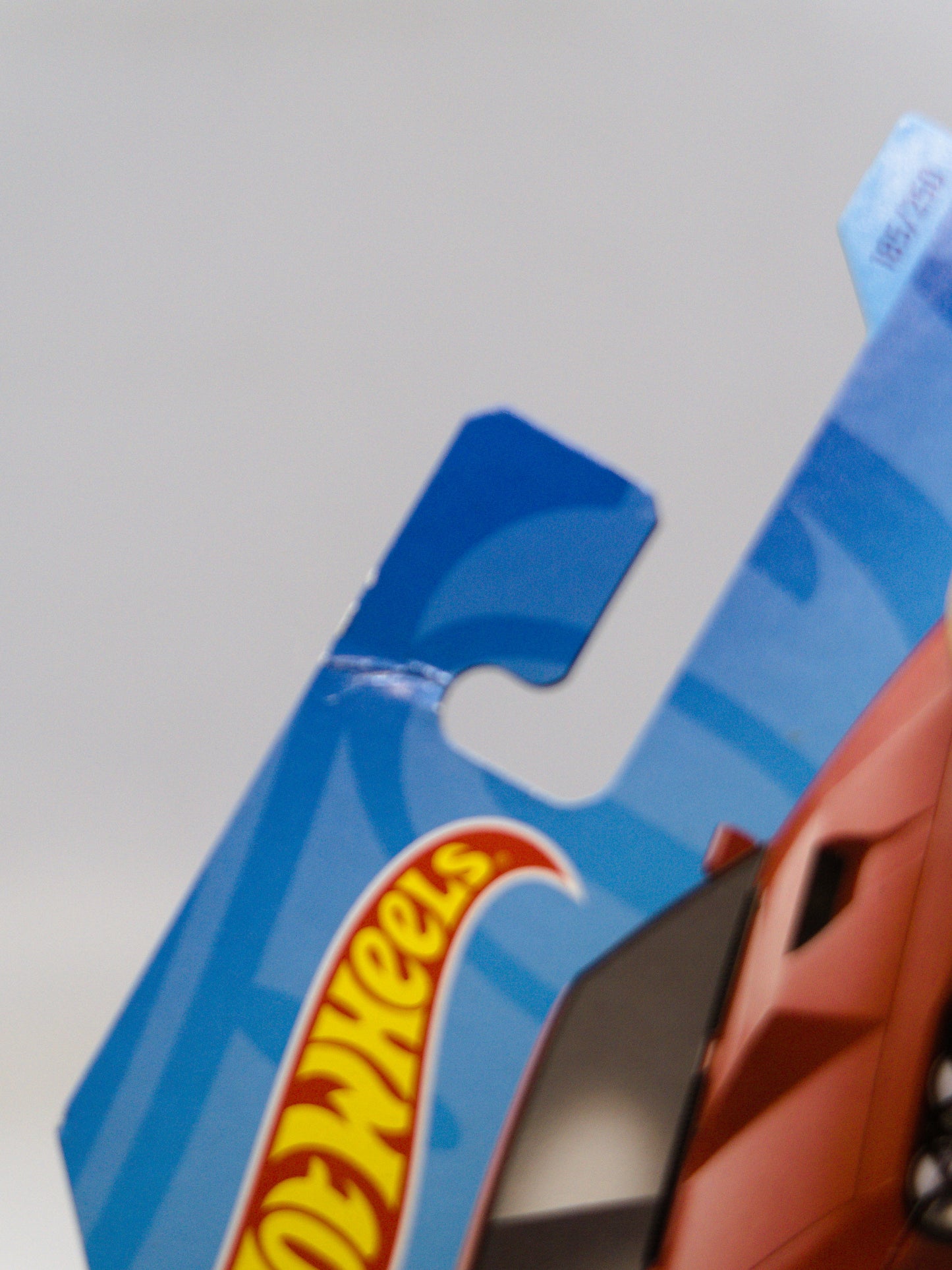 Alfa Romeo GTV6 3.0 Red *Damaged