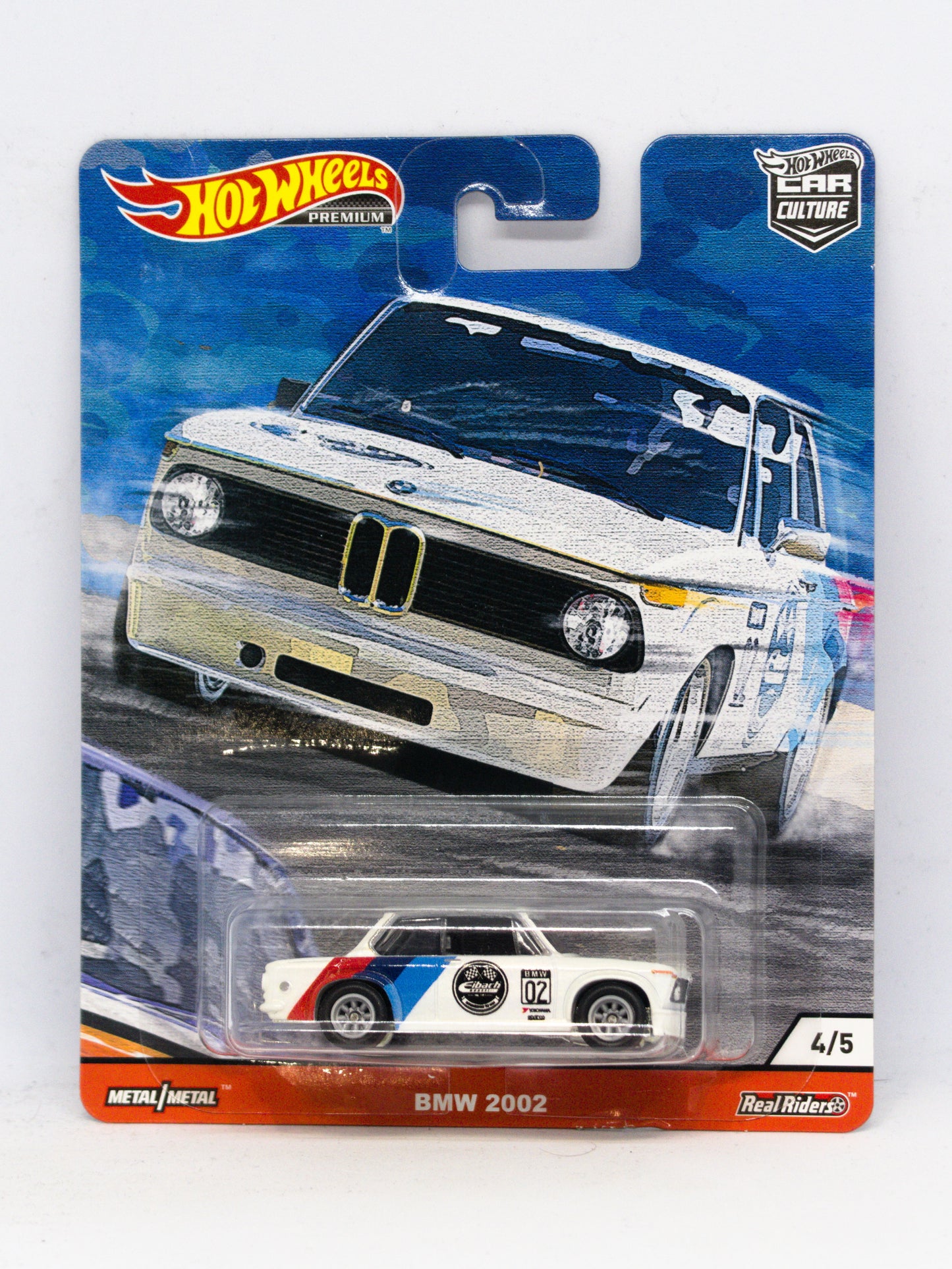 BMW 2002 Premium White