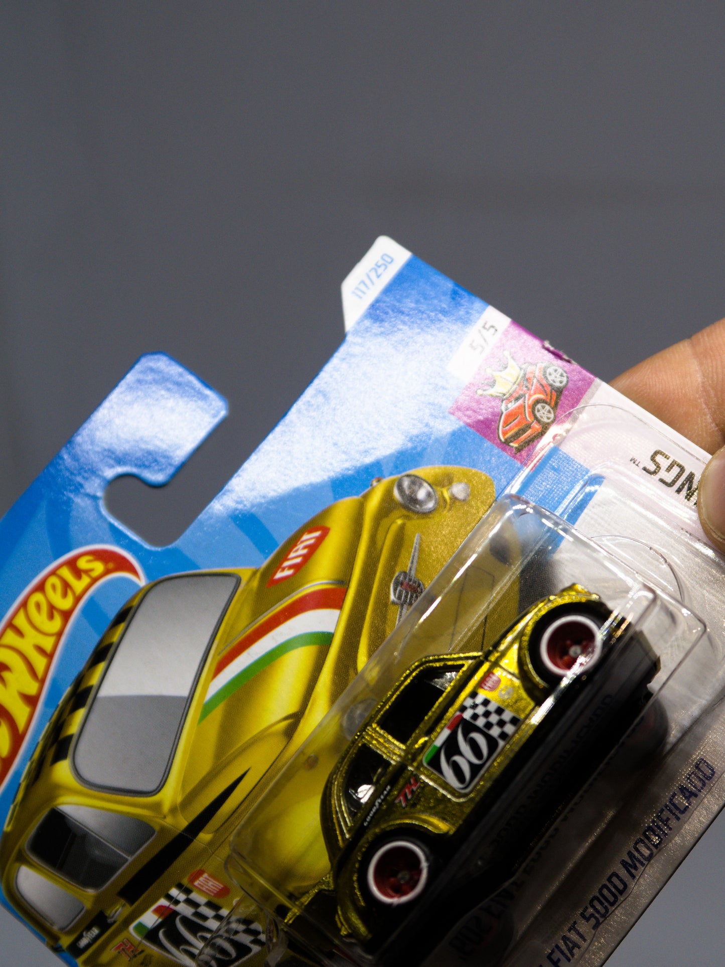 Super Treasure Hunt Fiat 500 Modificado - SHORT CARD *Minor damage