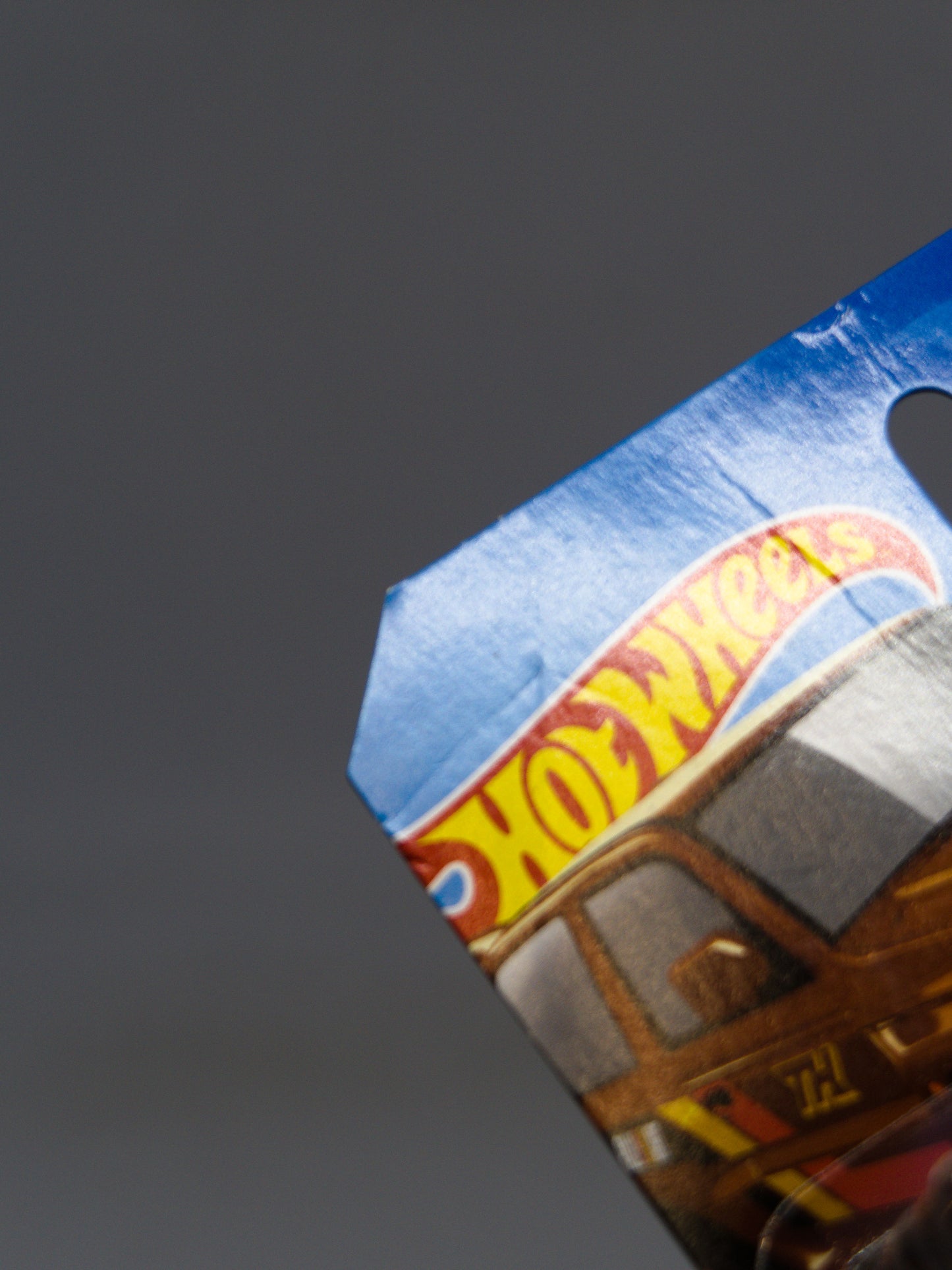 Super Treasure Hunt Mitsubishi Pajero - SHORT CARD *Damaged card