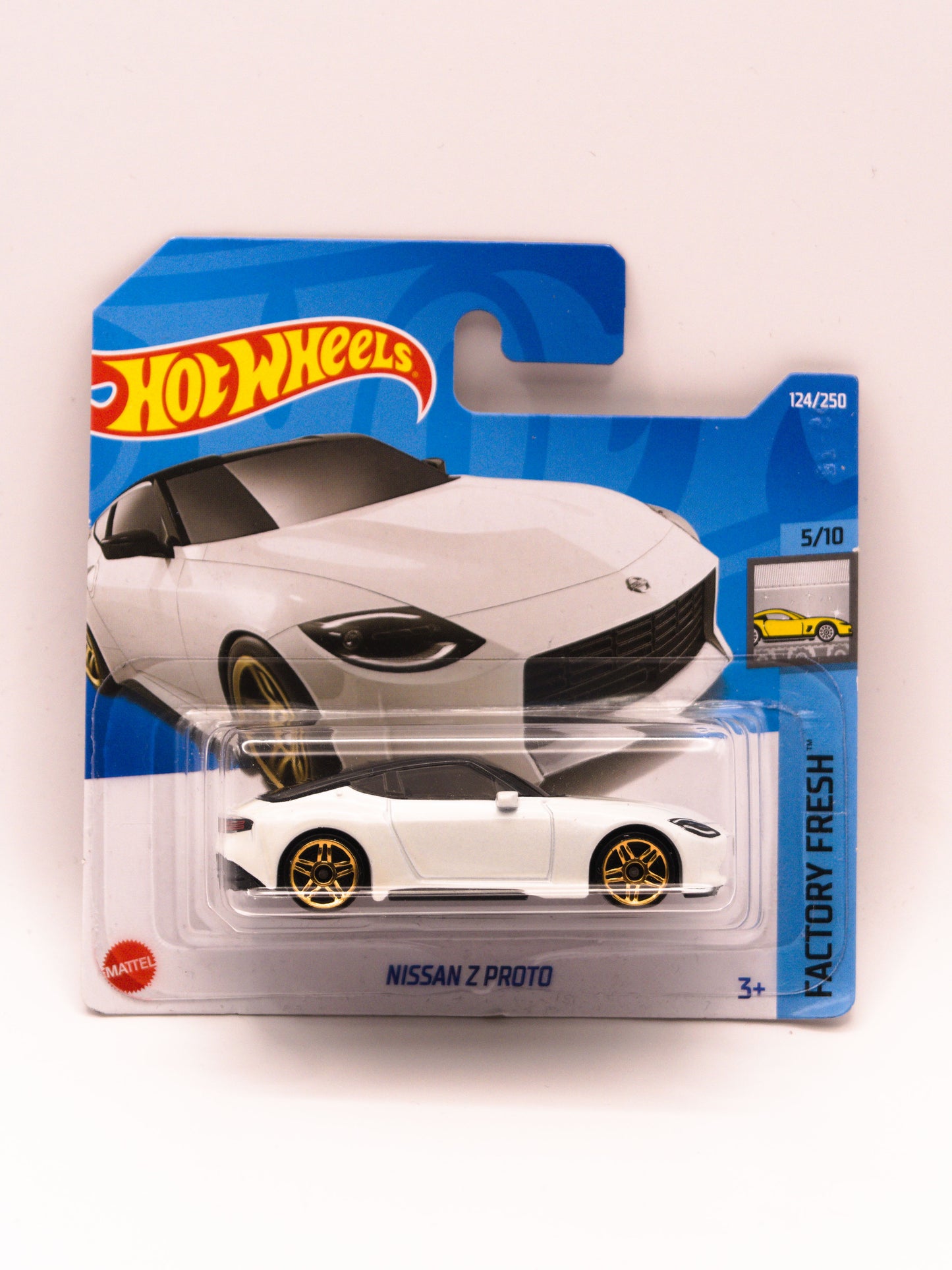 Nissan Z Photo White