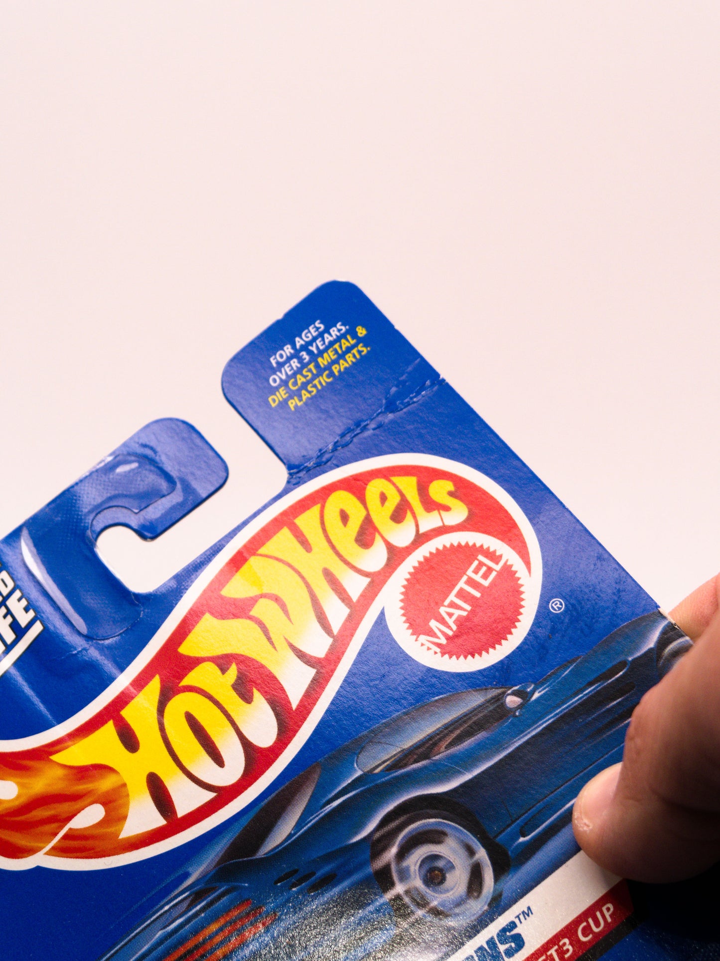 Porsche 911 GT3 Cup - Purple with 8 *Damaged