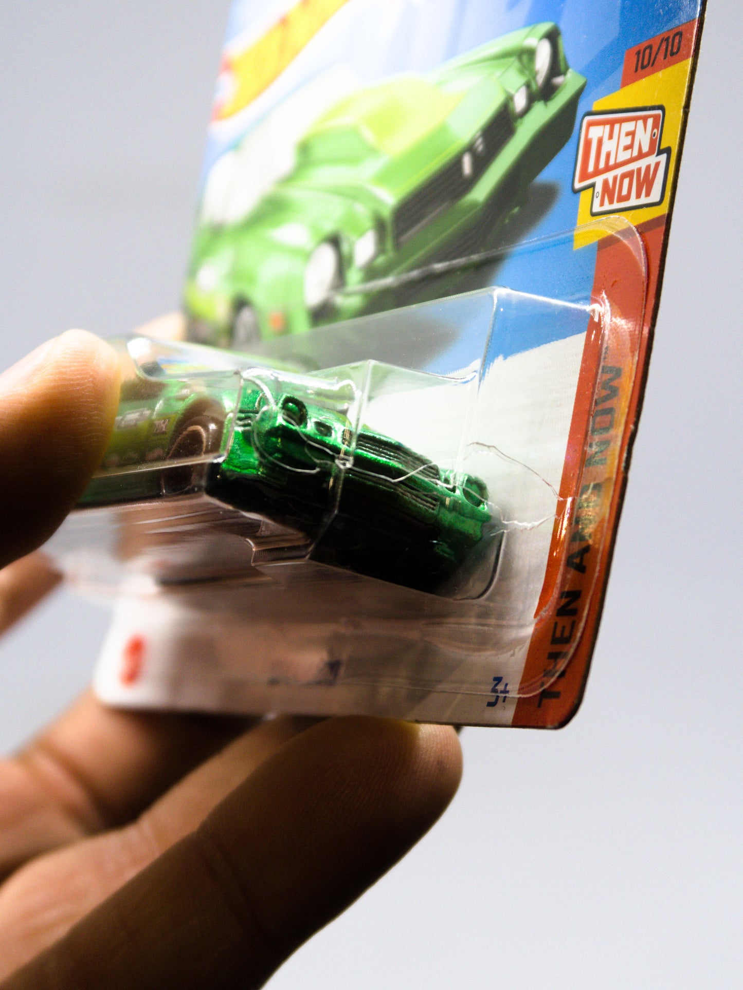 Super Treasure Hunt '81 Camaro Green - SHORT CARD *Damaged