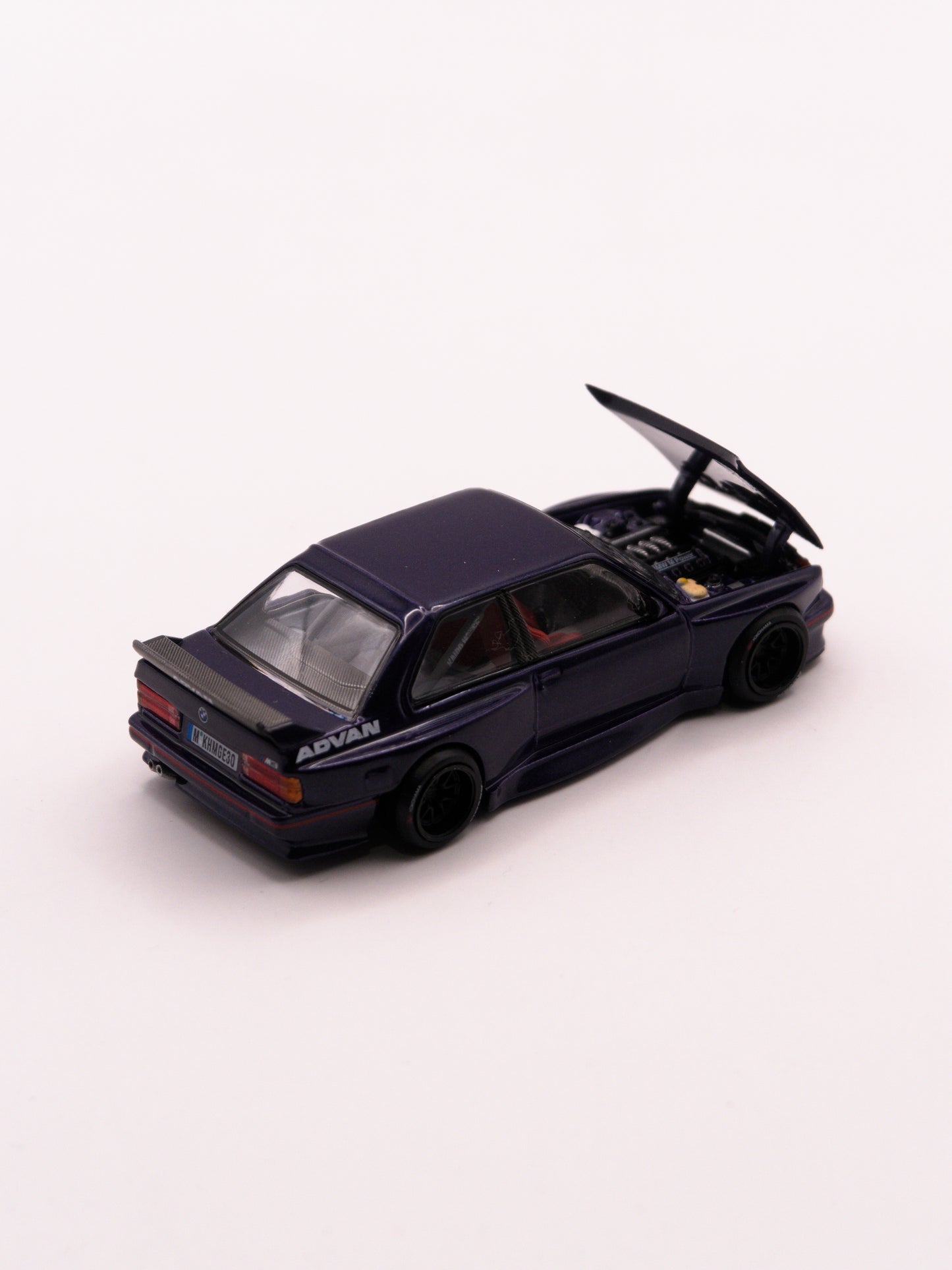 Kaido House #216 BMW M3 Kaido GT V2 Fioletowy Advan