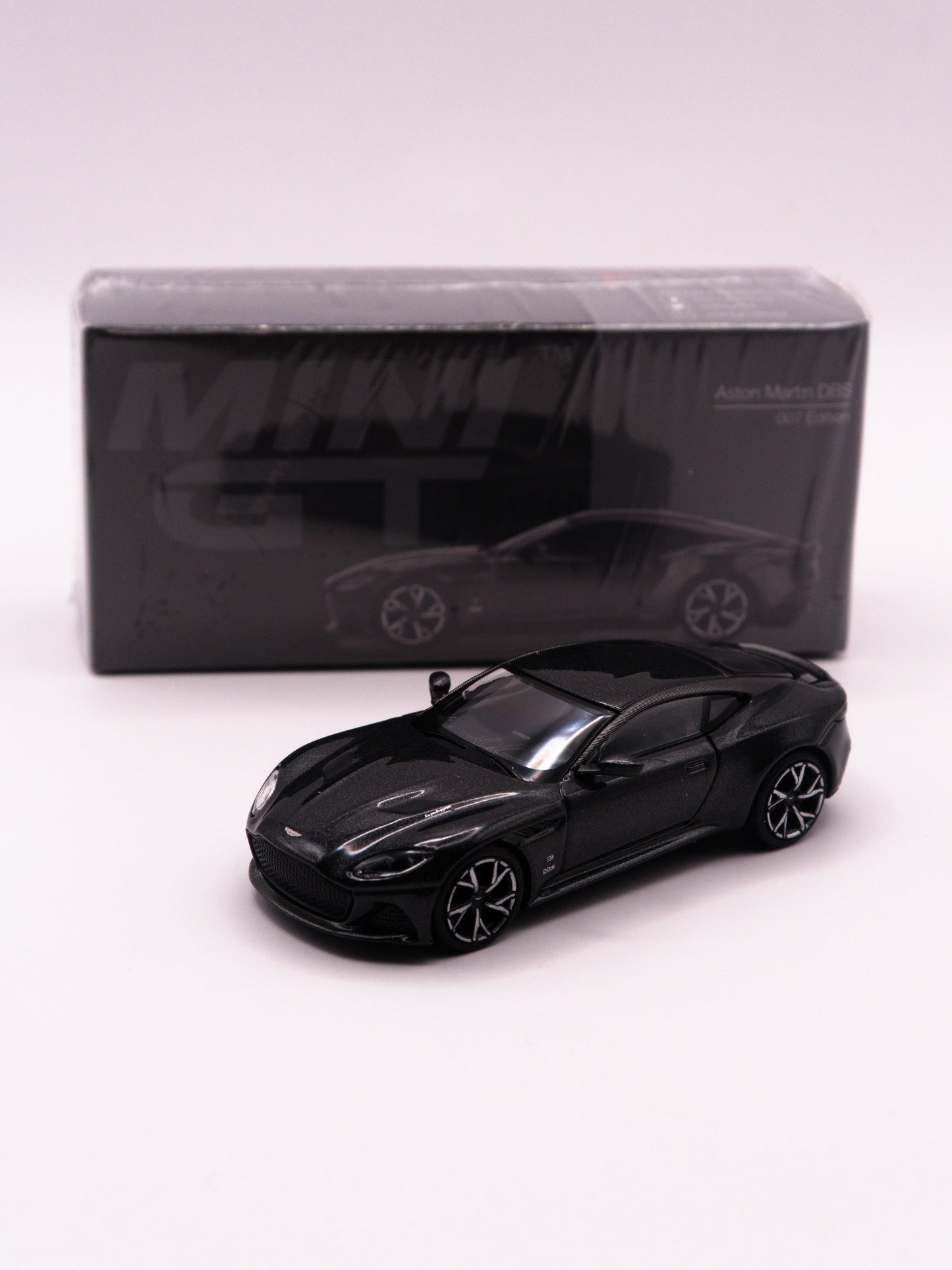 Mini GT #1008 Aston Martin DBS 007 Edition Black *BOX/OPEN