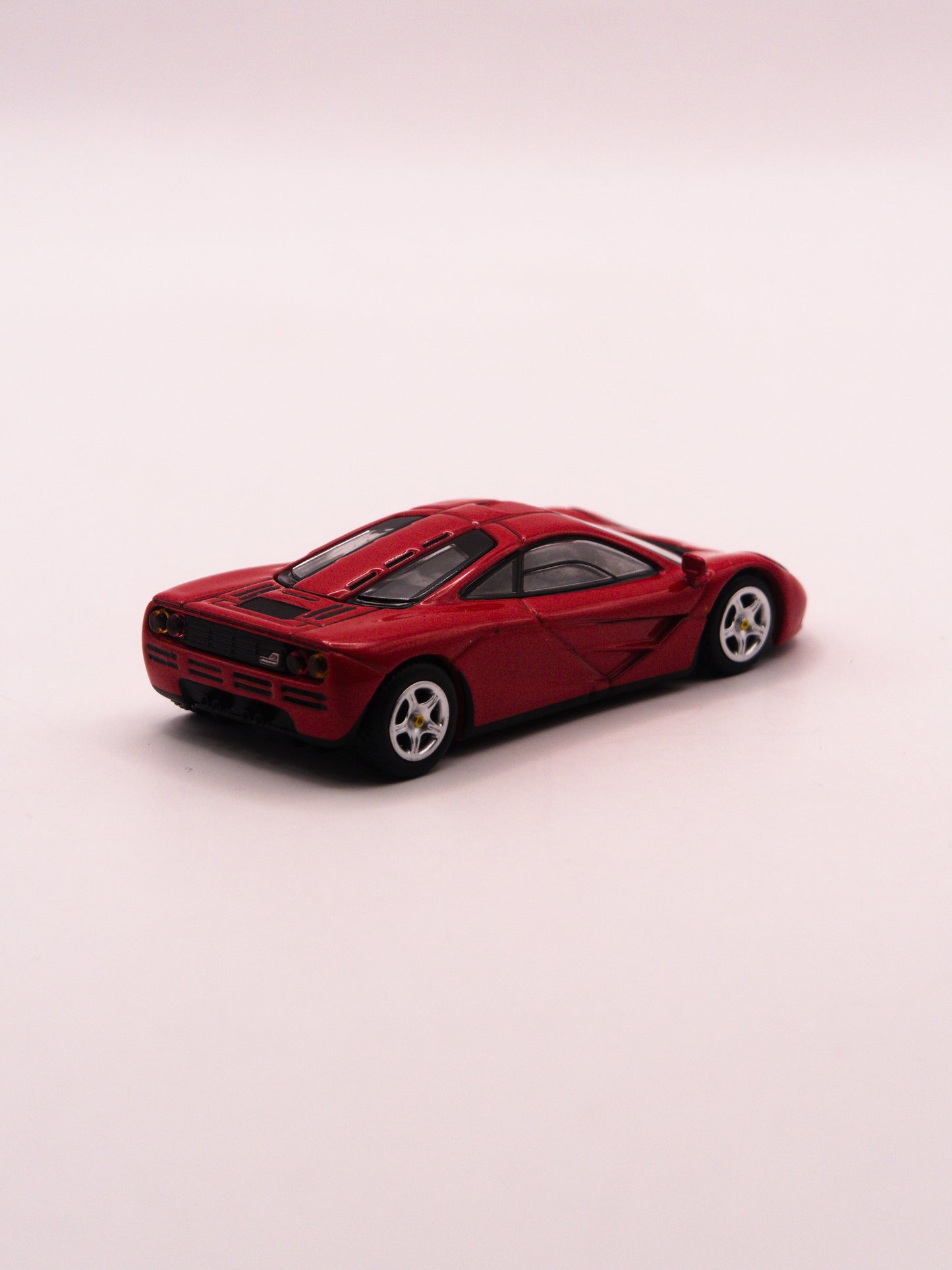 Mini GT #654 McLaren F1 Red