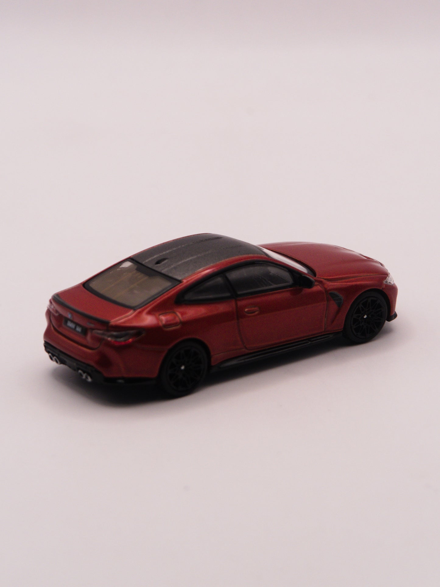 Mini GT #811 BMW M4 Competition Orange