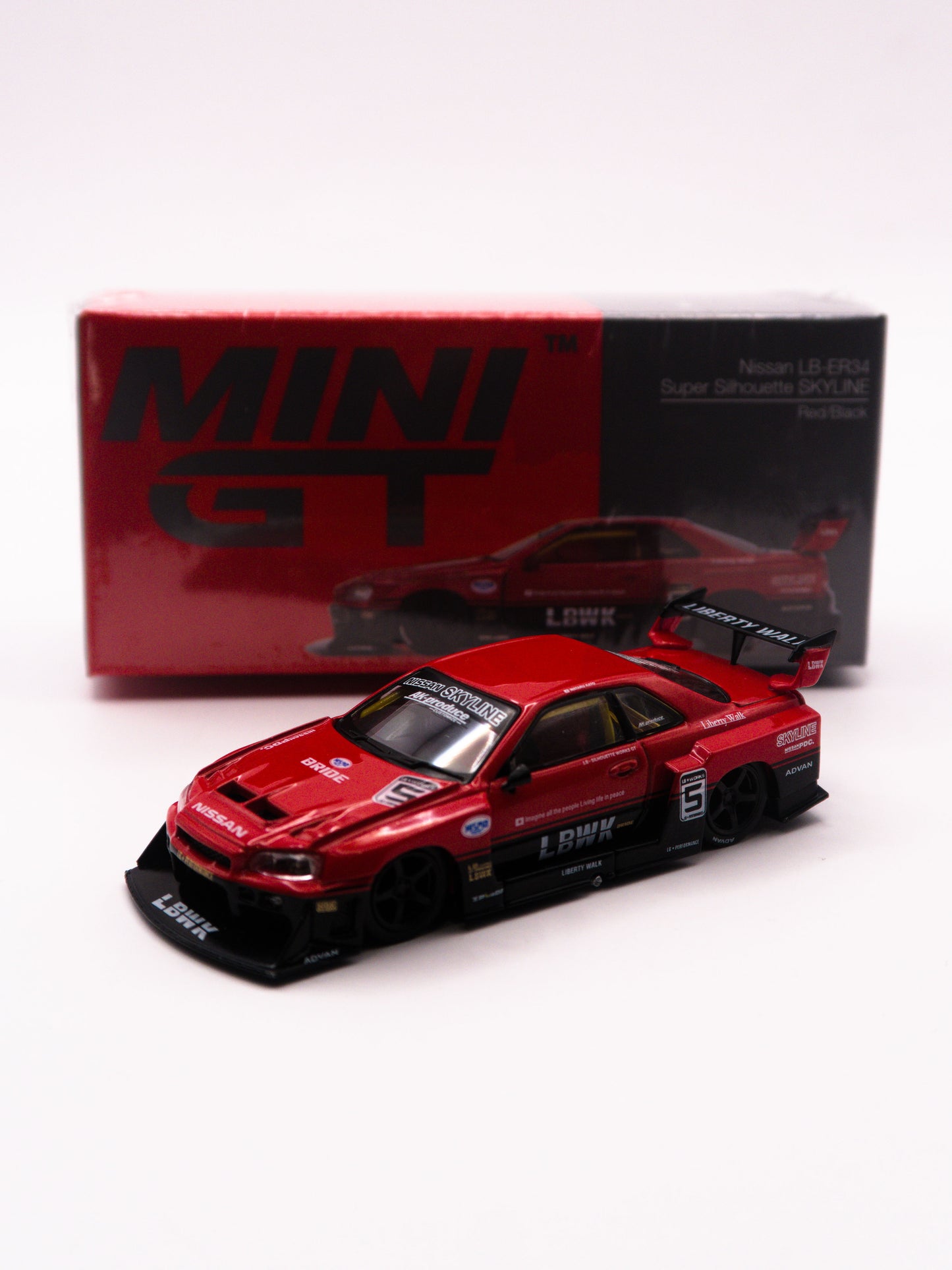 MiniGT #843 Nissan LBWK LB-ER34 Super Silhouette SKYLINE Red Black