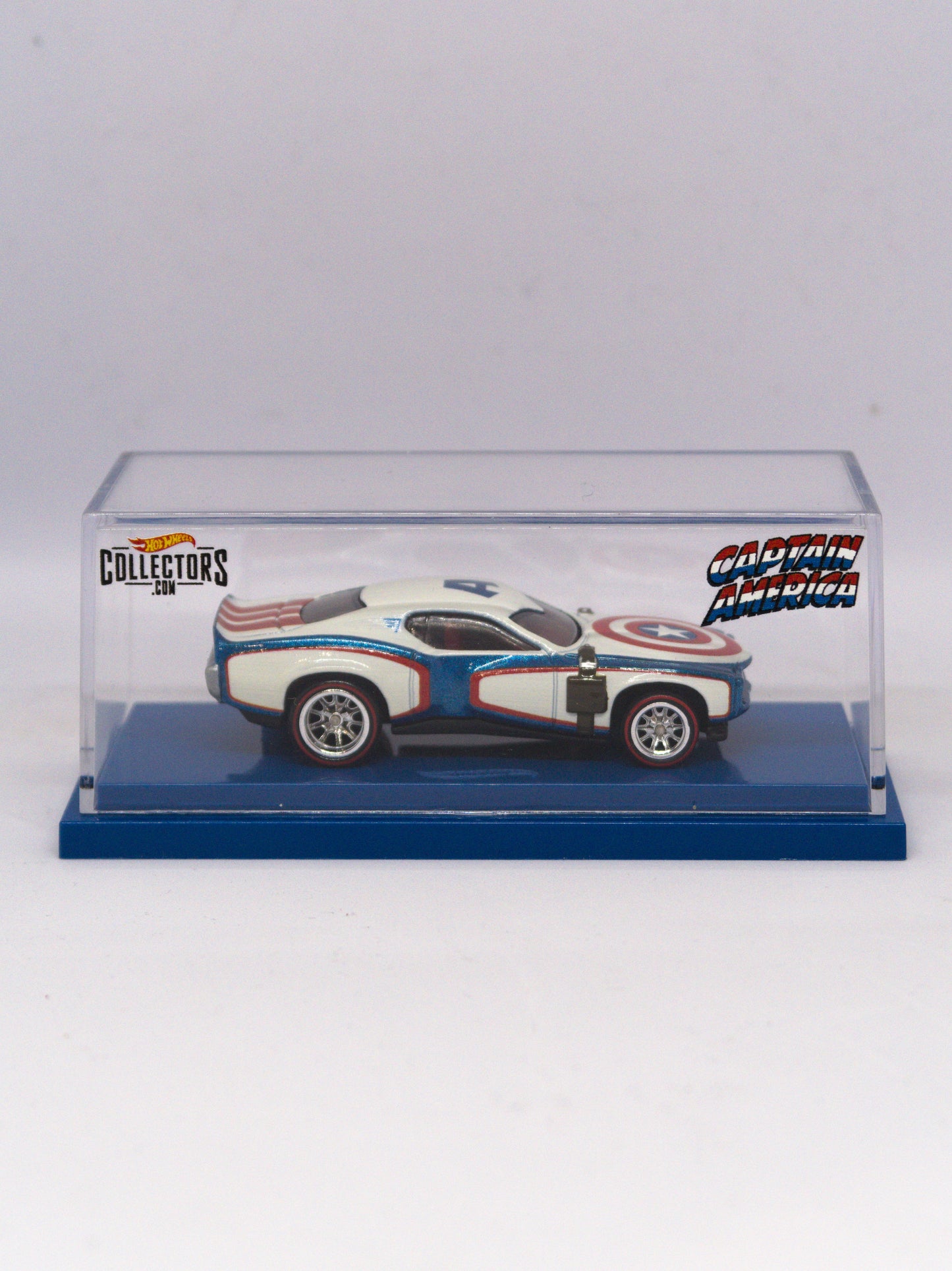 Red Line Club RLC Captain America