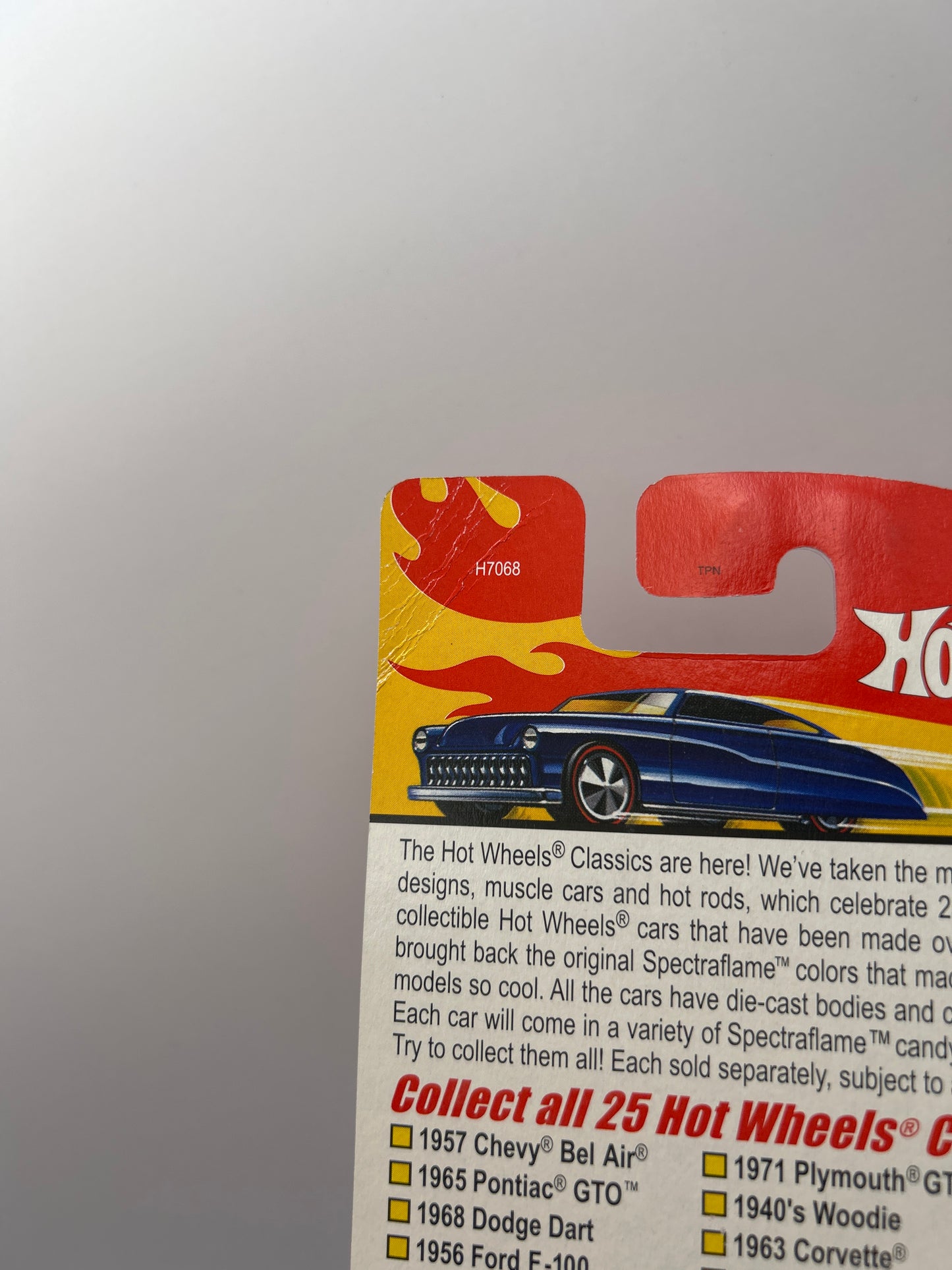 Hot Wheels Classics 1968 Dodge Dart Purple *Card