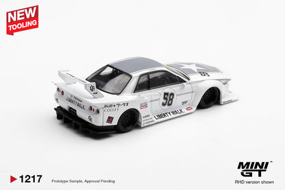 *PRESALE Mini GT #1217 Nissan Skyline GT-R R32 Liberty Walk Biały *PUDEŁKO!