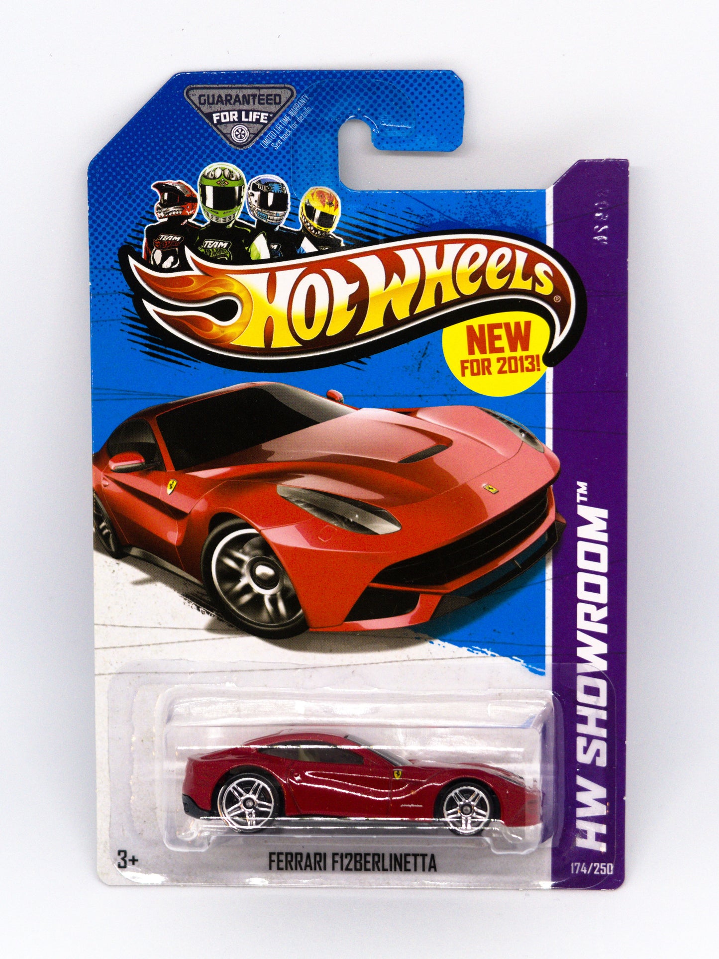 Ferrari F12 Berlinetta HW Showroom - Red