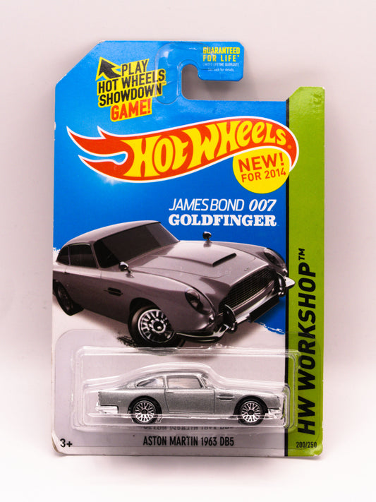 Aston Martin 1963 DB5 Silver