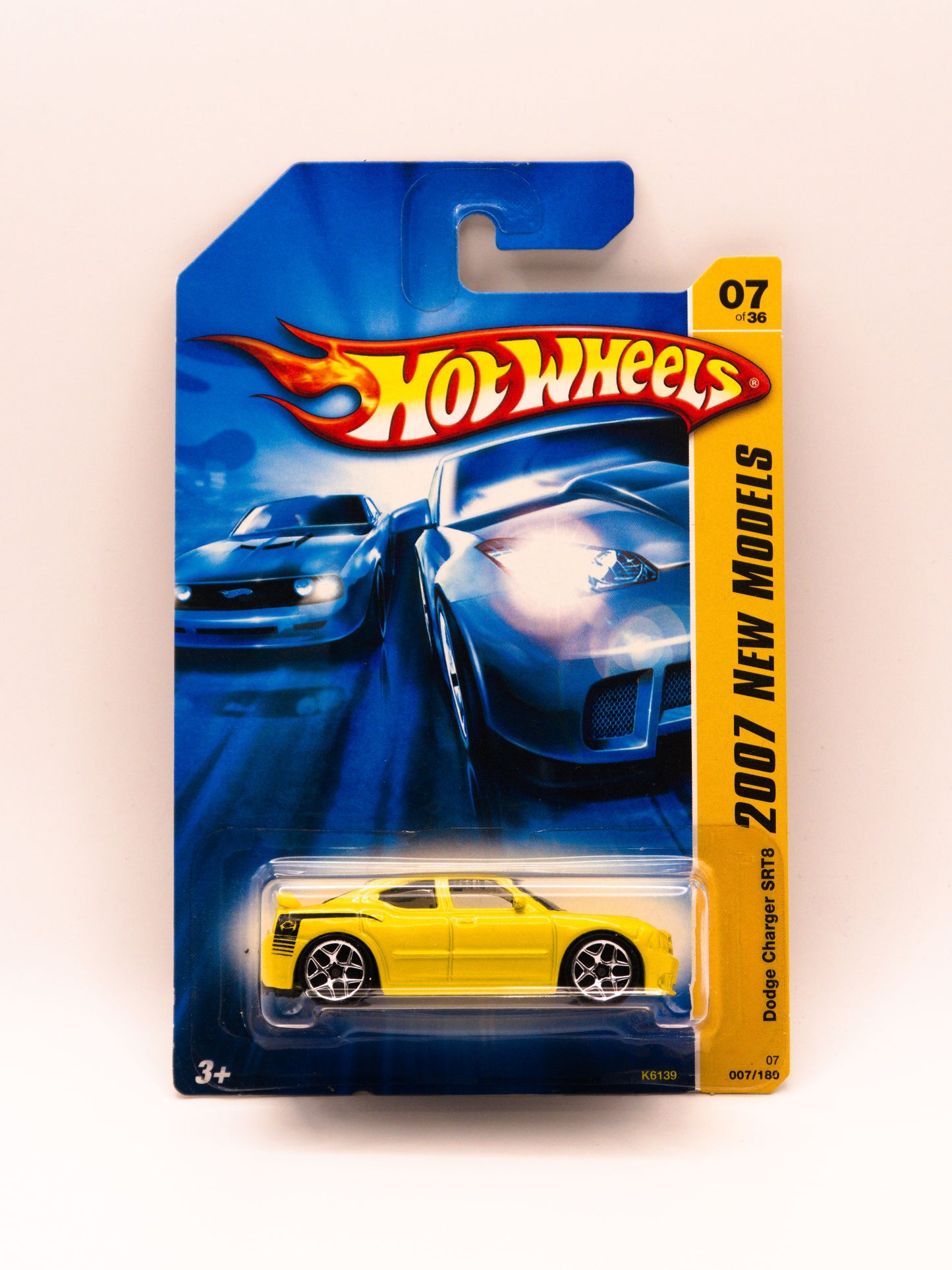 Dodge Charger SRT8 Yellow