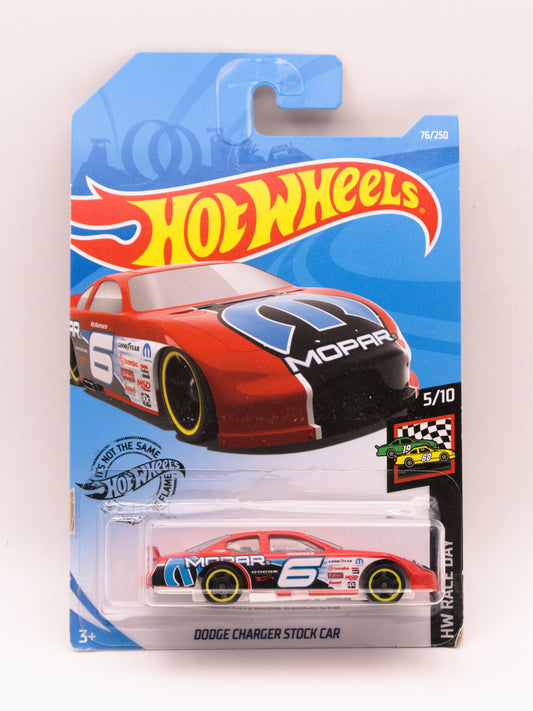 Dodge Charger Stock Car Czerwony *Karta