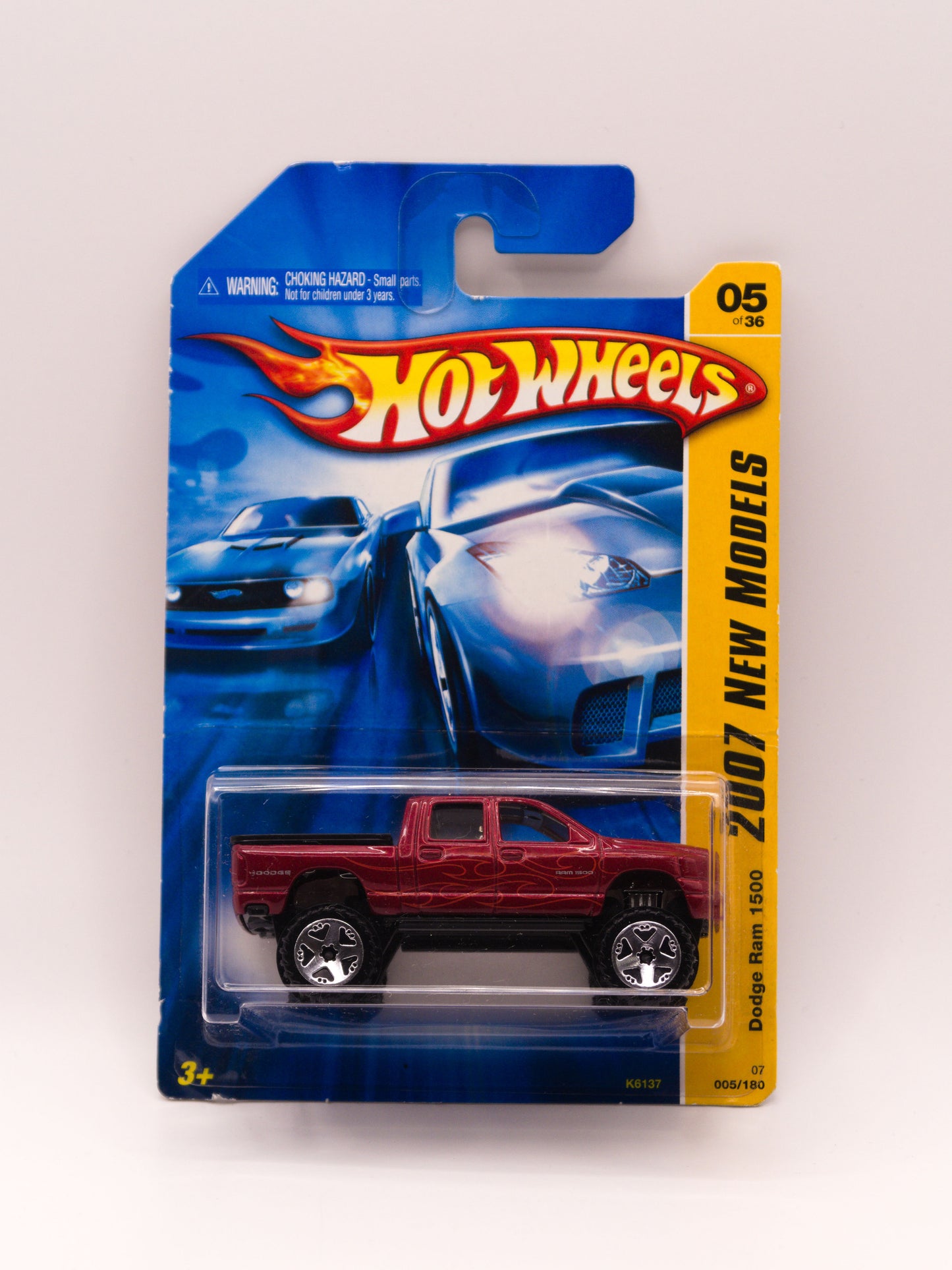 Dodge Ram 1500 Red *Damaged Card