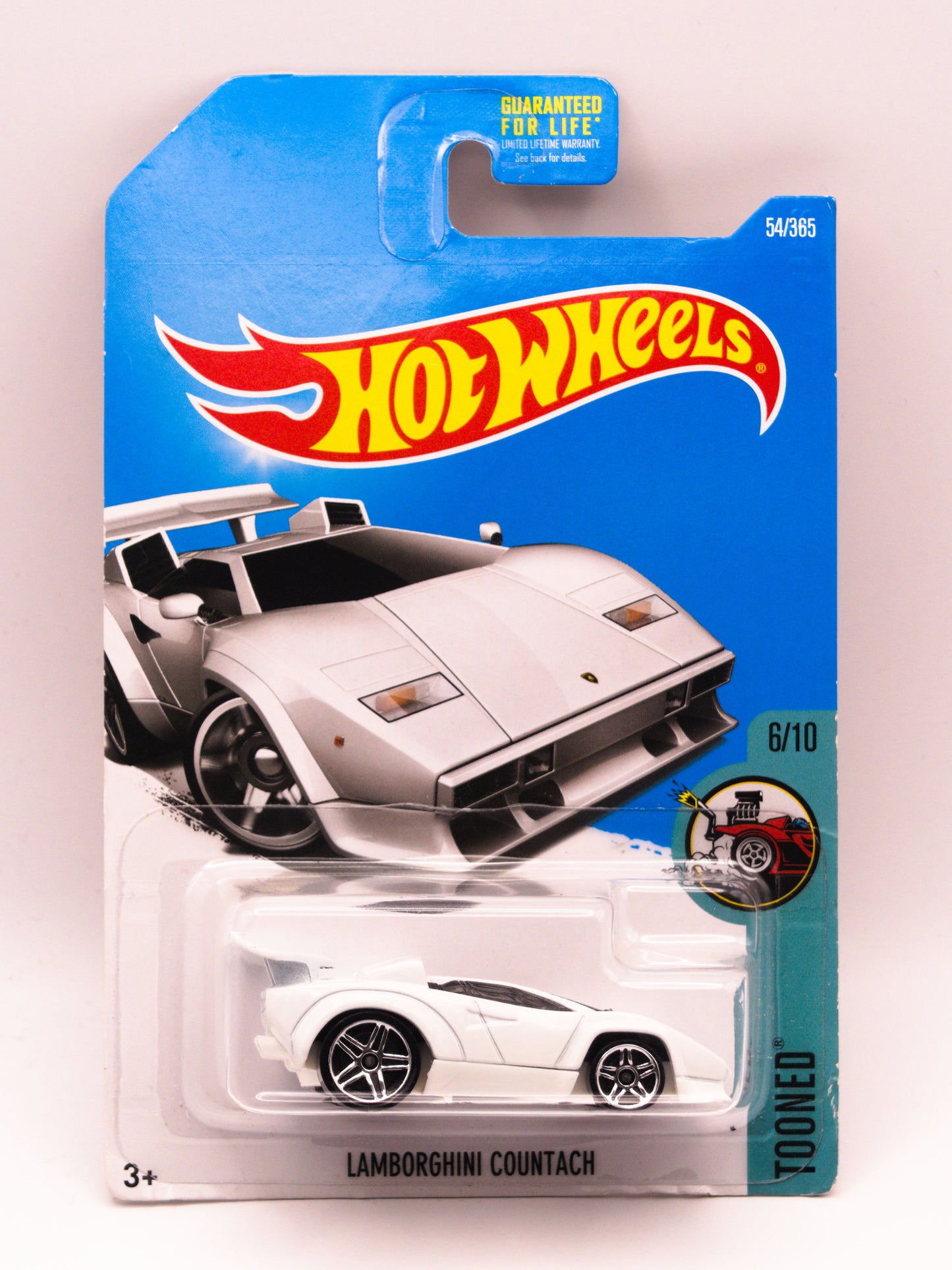 Lamborghini Countach Tooned White