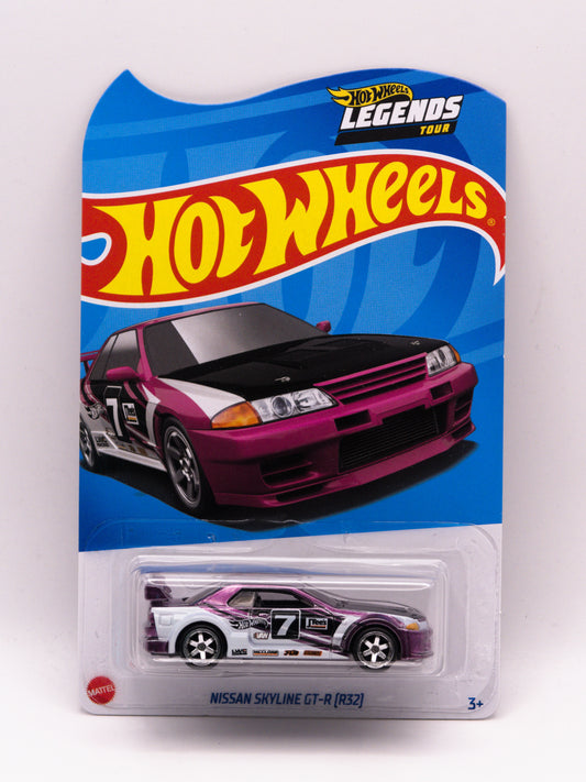 Legends Tour Nissan Skyline GT-R R32 Fioletowy