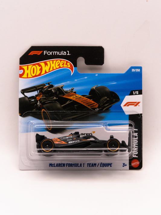 F1 Formula 1 McLaren Team Orange
