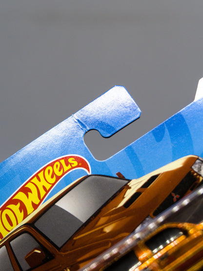 Super Treasure Hunt Mitsubishi Pajero - SHORT CARD *Hook