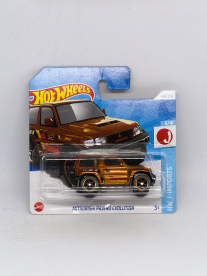 Super Treasure Hunt Mitsubishi Pajero - SHORT CARD *Damaged card