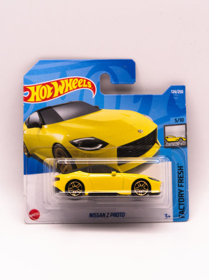 Nissan Z Proto Yellow *Hook
