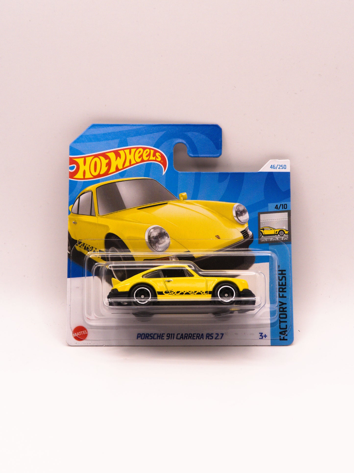 Porsche 911 Carrera RS 2.7 Yellow