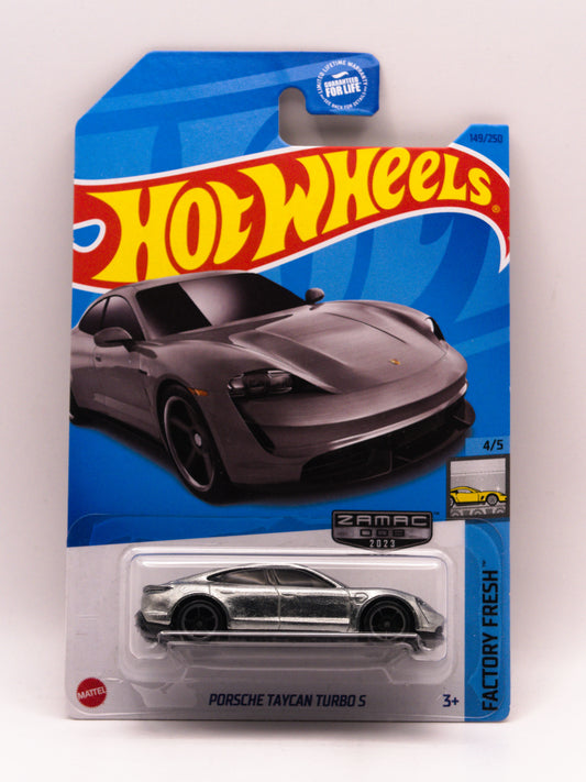 Porsche Taycan Turbo S Zamac *Hook