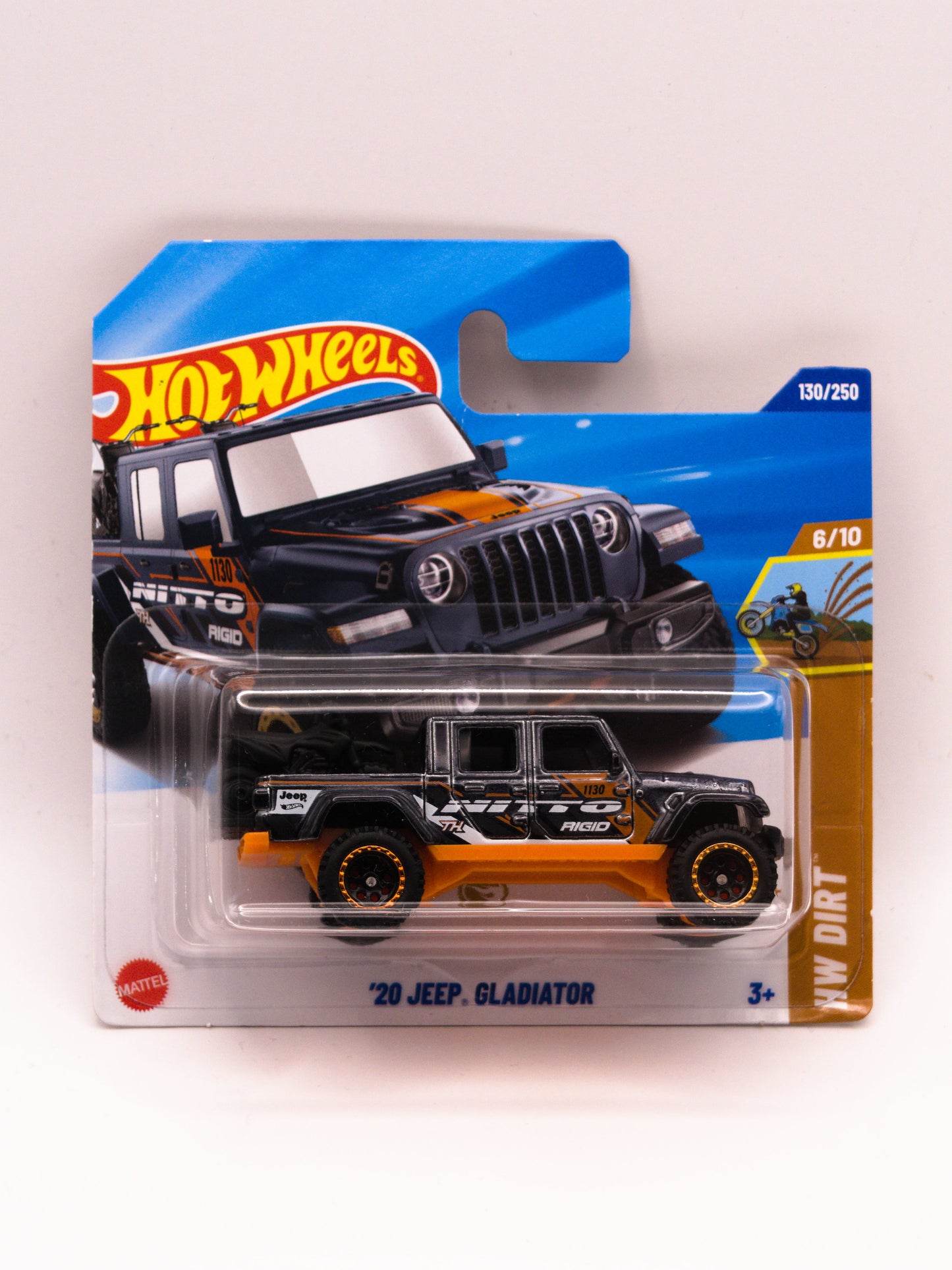 Super Treasure Hunt STH '20 Jeep Gladiator Black *Card