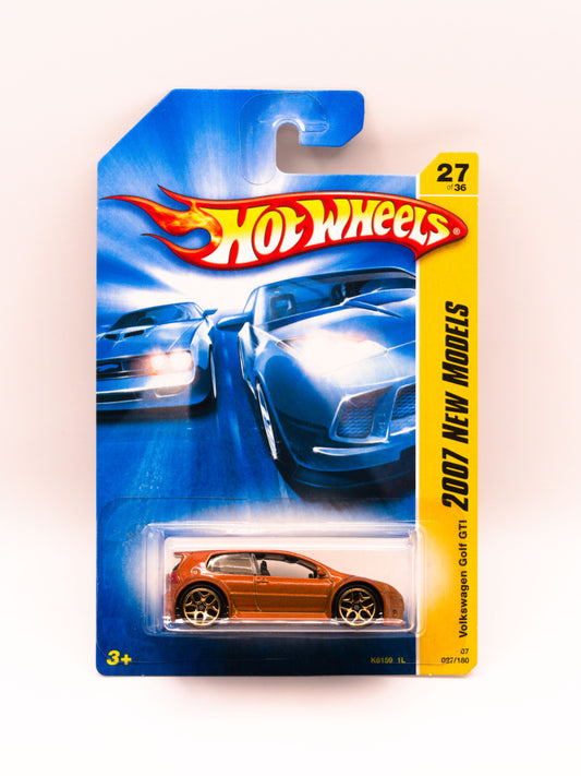 Volkswagen Golf GTI Orange