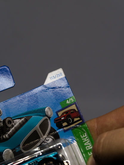 Super Treasure Hunt Volvo P1800 Gasser - SHORT CARD *Damaged