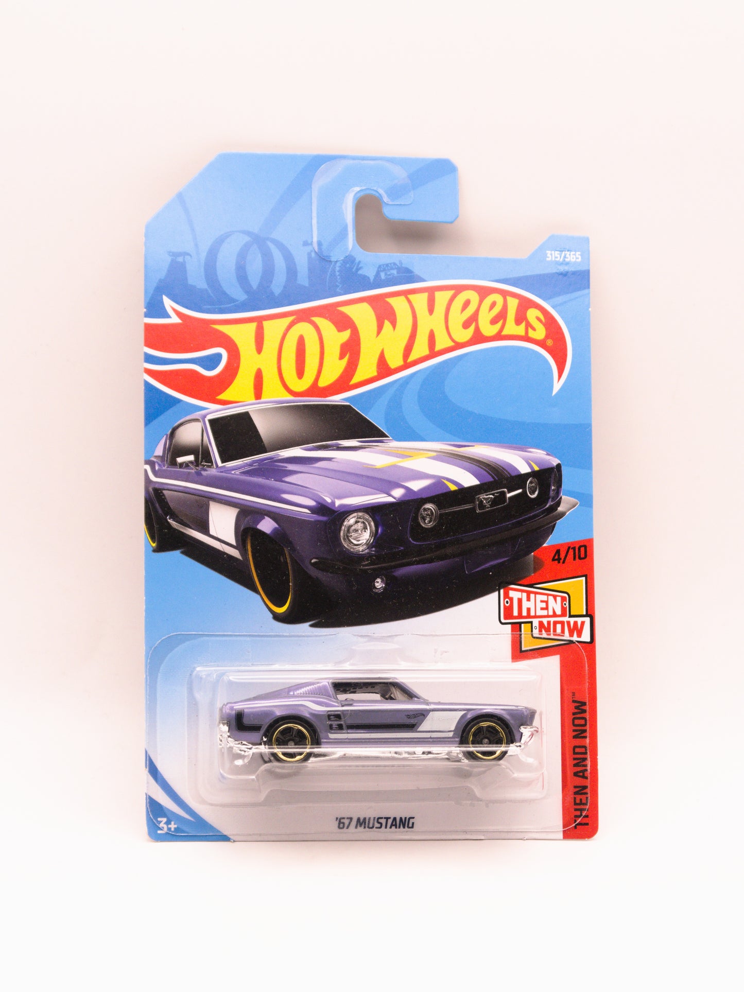 '67 Ford Mustang Fioletowy