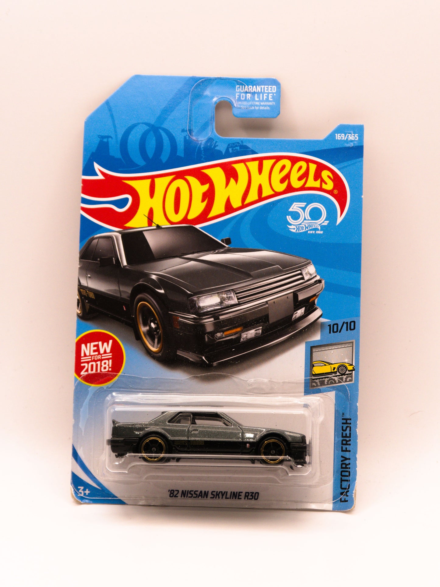 '82 Nissan Skyline R30 Silver *Damaged Card