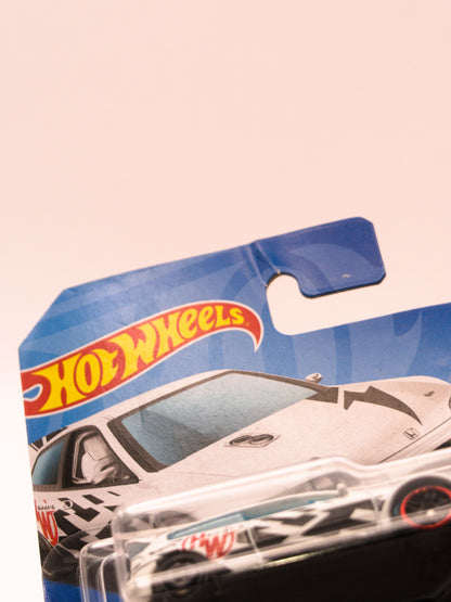 Honda Civic Custom White *Hook