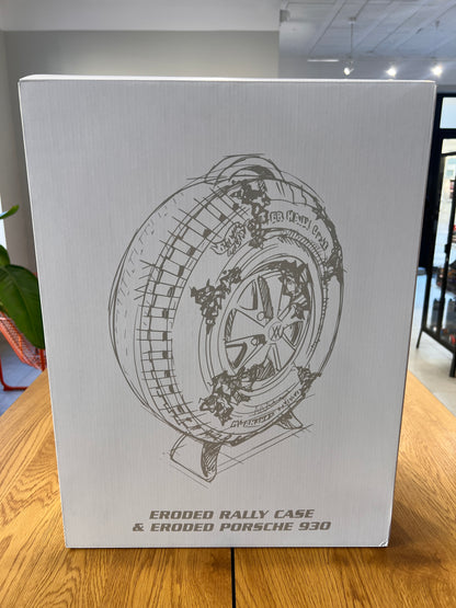 Hot Wheels x Daniel Arsham - Kolekcjonerski Case + Eroded Porsche 930