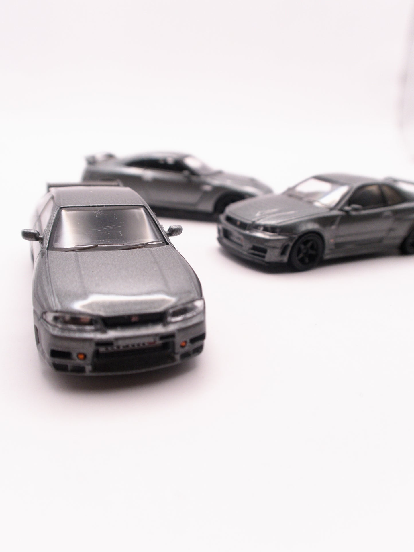 Zestaw 3x Mini GT Nissan Skyline Nismo CRS Szary #1089, #1128, #1160