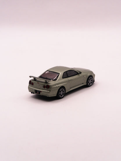 Mini GT #1003 Nissan Skyline GT-R R34 V-Spec II Nur Green