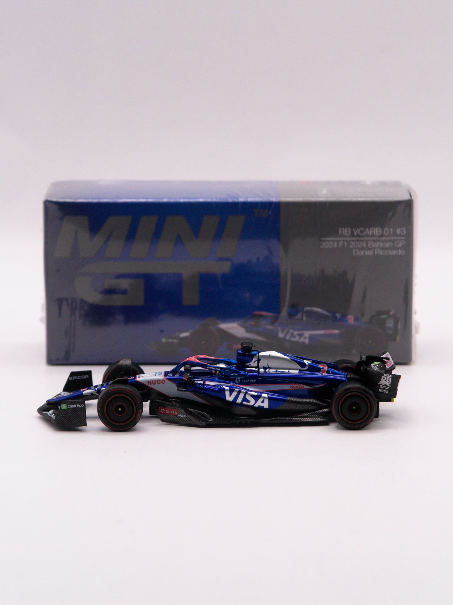 Mini GT #1006 Racing Bulls RB VCARB 01 #3 Daniel Ricciardo