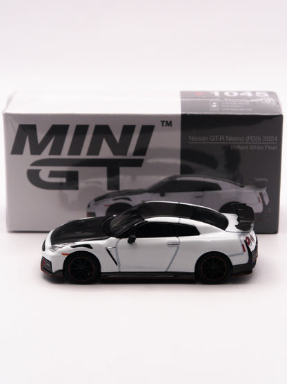 Mini GT #1045 Nissan GT-R Nismo R35 2024 White