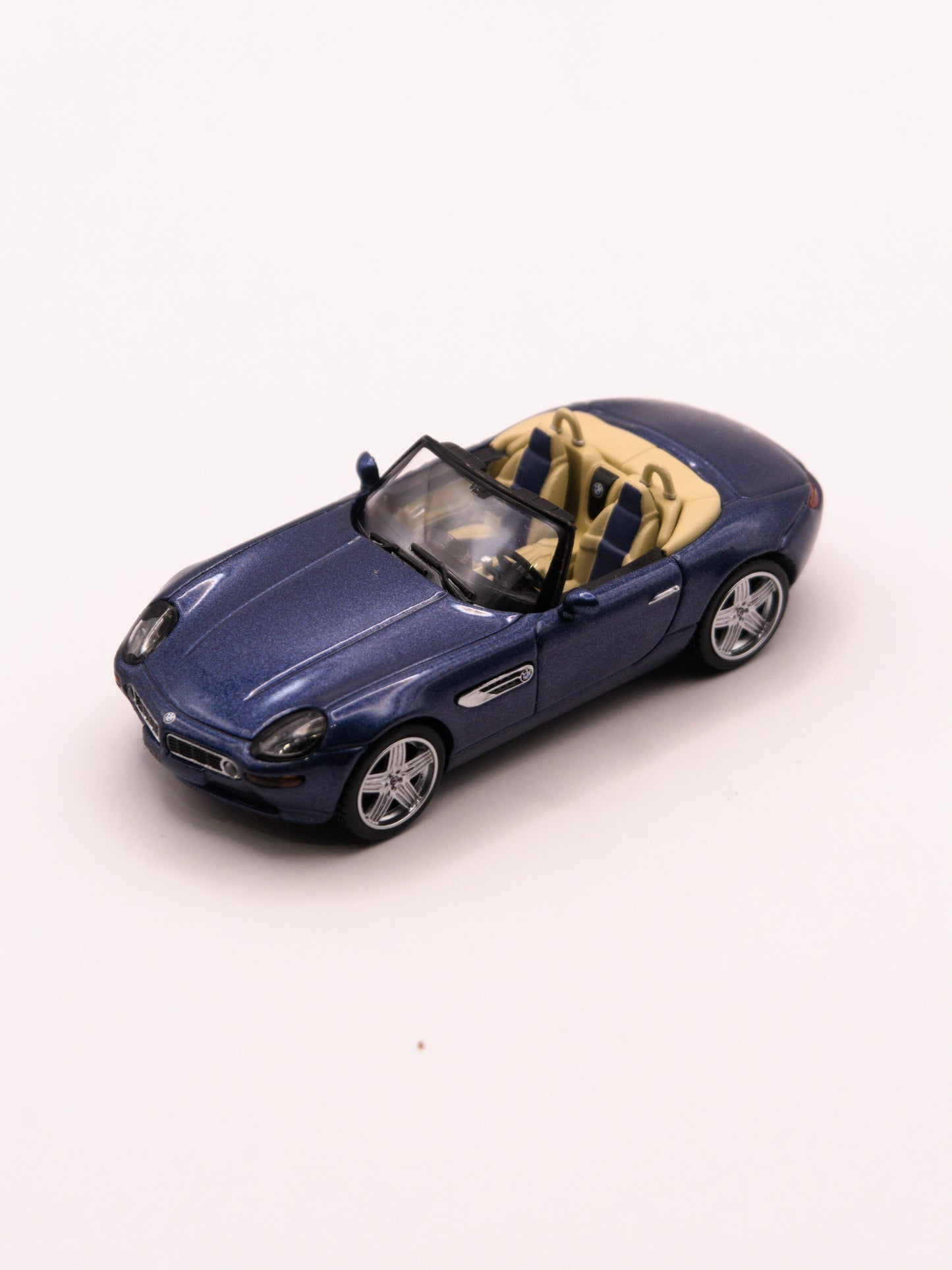 Mini GT #1082 BMW Z8 Alpina Niebieski *Blister