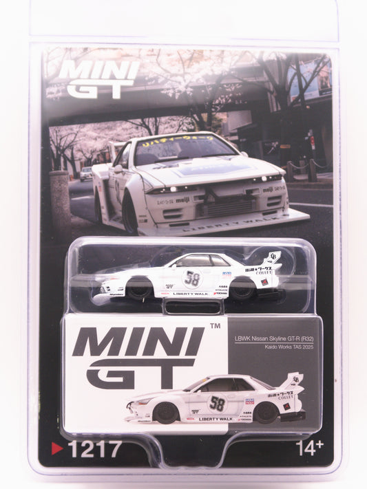Mini GT #1217 Nissan Skyline GT-R R32 Liberty Walk Biały *BLISTER