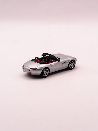 Mini GT #998 BMW Z8 Silver
