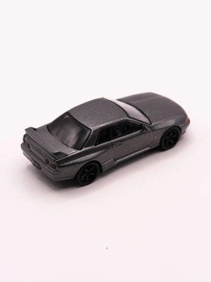 Mini GT #1024 Nissan Skyline GT-R R32 Nismo Szary *Blister