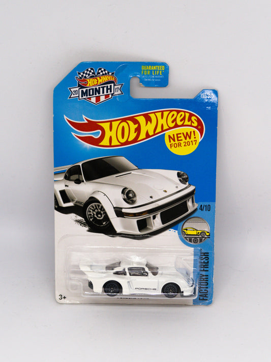 Porsche 934.5 White