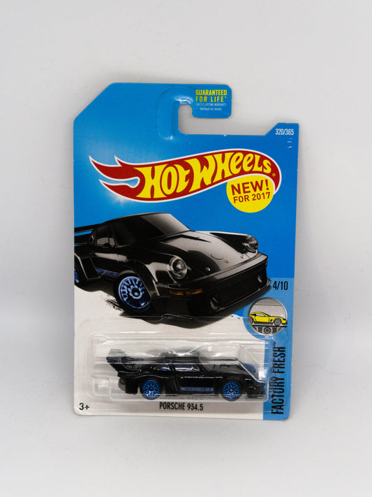 Porsche 934.5 Black/Blue