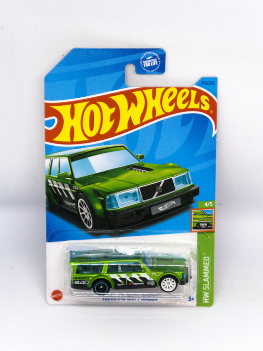 Super Treasure Hunt Volvo 240 Drift Wagon Green